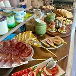 La Sul Garda Bed & Breakfast Puegnago del Garda