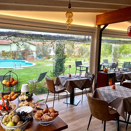 La Sul Garda Bed & Breakfast Puegnago del Garda
